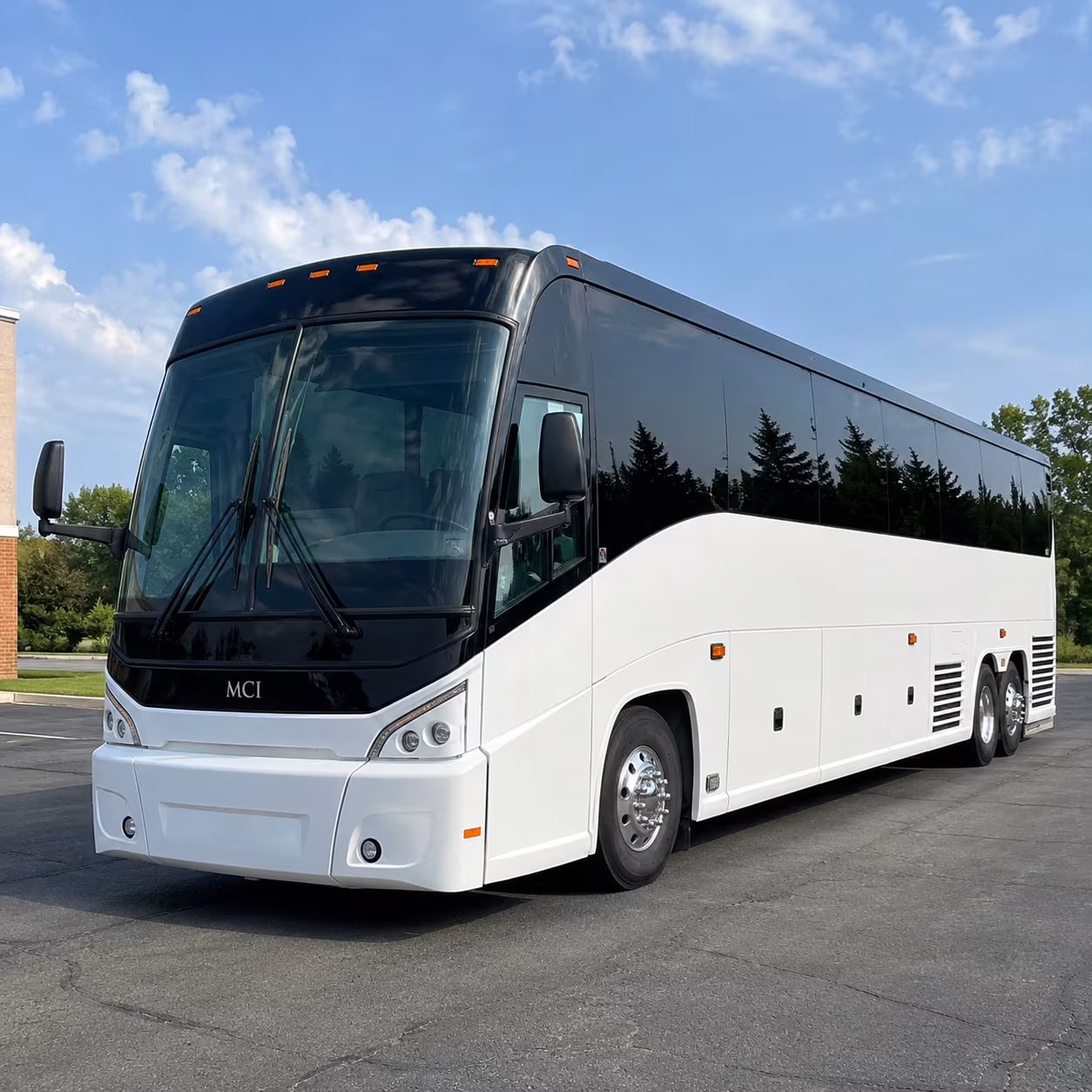 busrentalyuma com is the go to for senior member shuttles during snowbird season