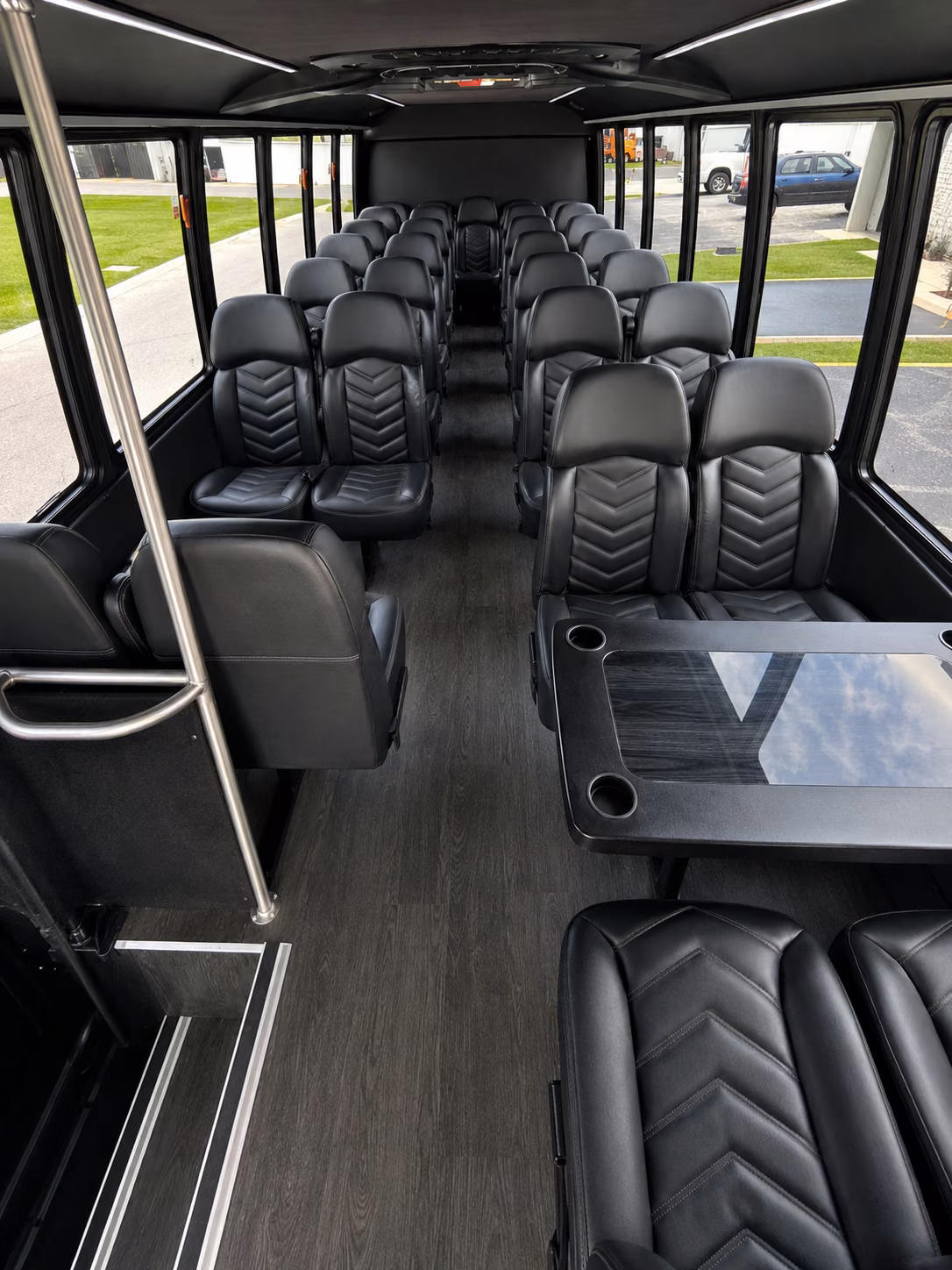 minibus rentals in yuma are a smart pick for smaller prom groups
